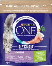 PURINA ONE Sensitive Turkey Dry Cat Food 7.5kg (Pack of 4)